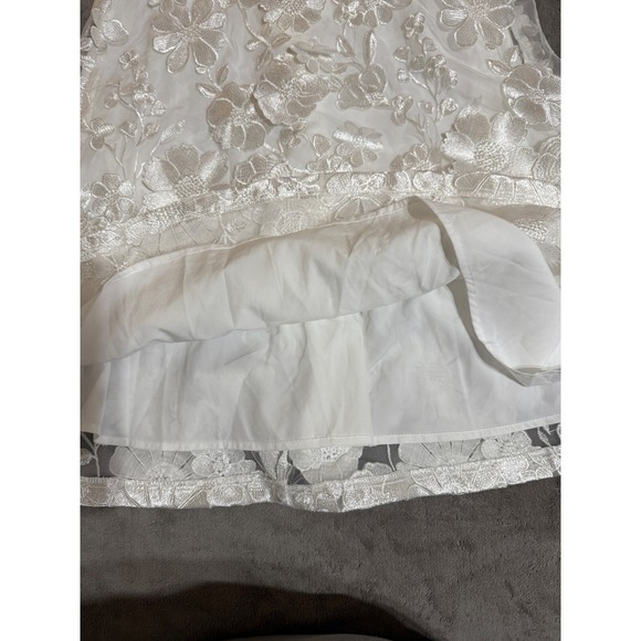 NWOT Lulus Glamour Garden White 3D Floral Embroidered Midi Dress‎ Size XS White - Picture 5 of 12